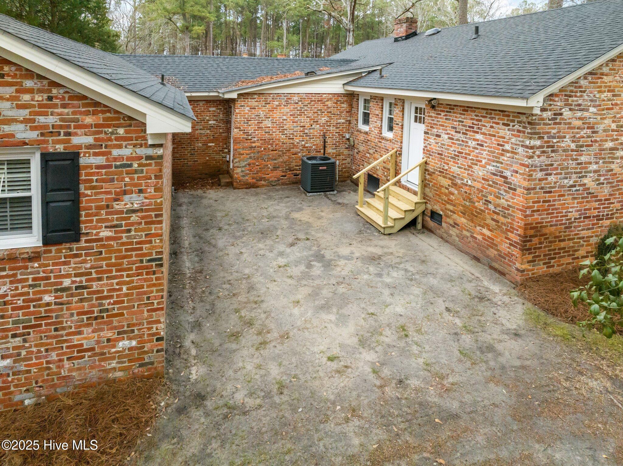 108 Ridgewood Circle Washington, NC 27889 - Photo 55 of 55 55-web-or-mls-DJI_0453