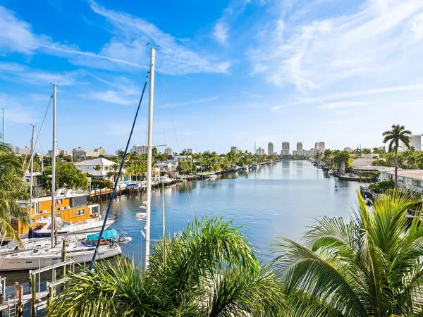 $7,500 | 516 Hendricks Isle, Unit 4C, Fort Lauderdale, FL 33301