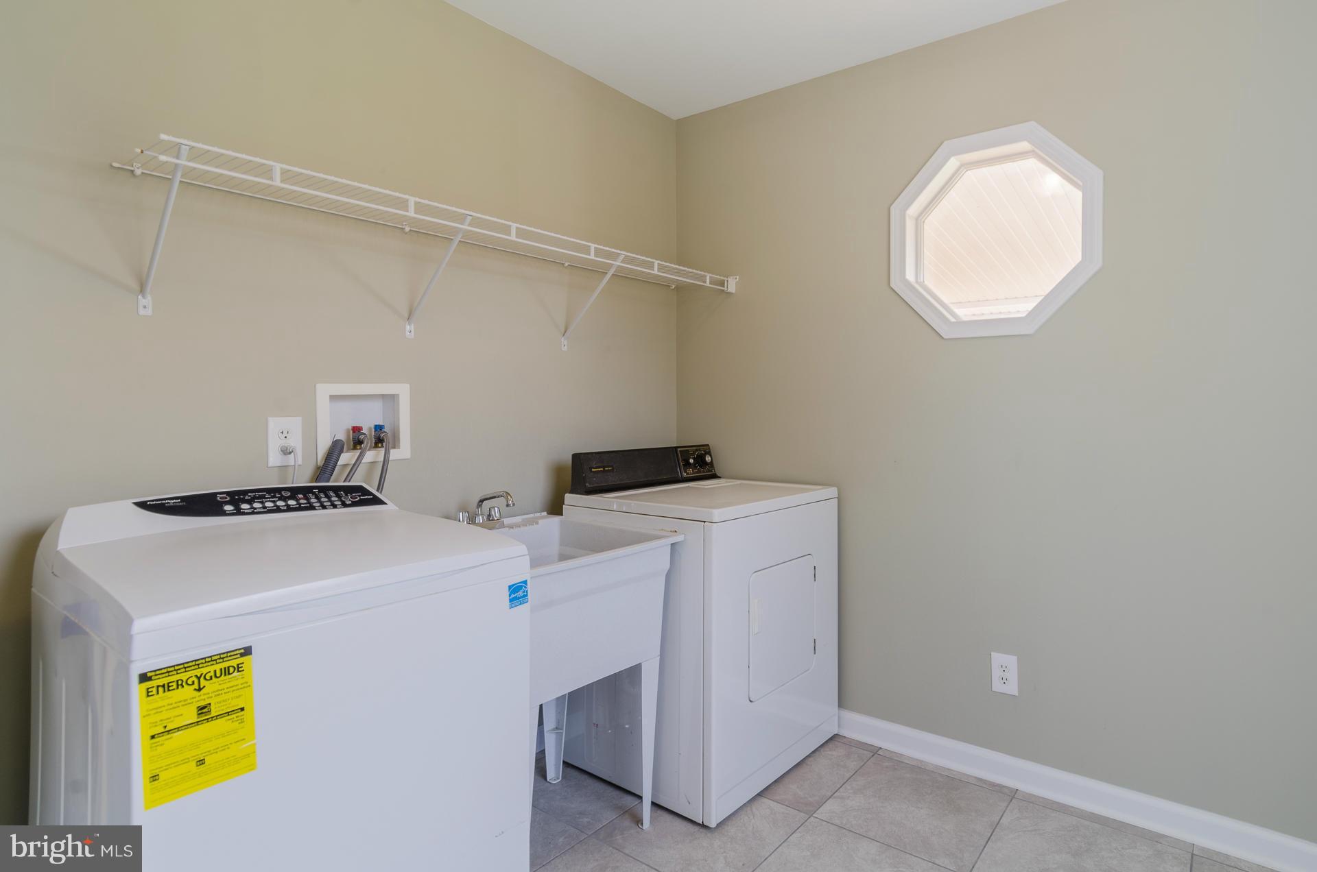 813 Seneca Park Road Baltimore, MD 21220 - Photo 8 of 30 Laundry Room