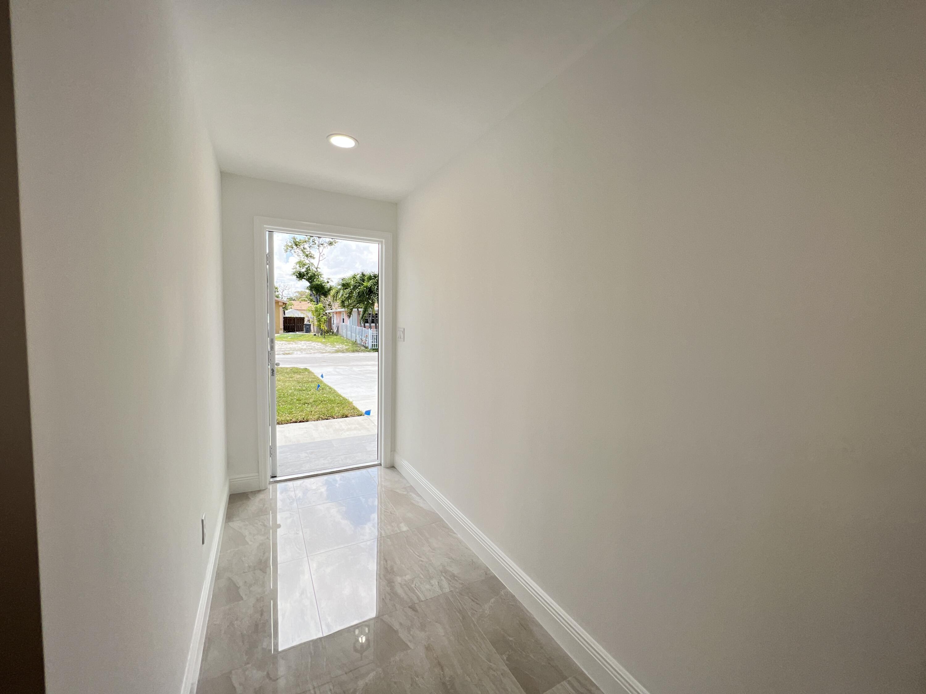 7838 Terrace Road Lake Worth, FL 33462 - Photo 43 of 61 DJI_20230423_135724_859