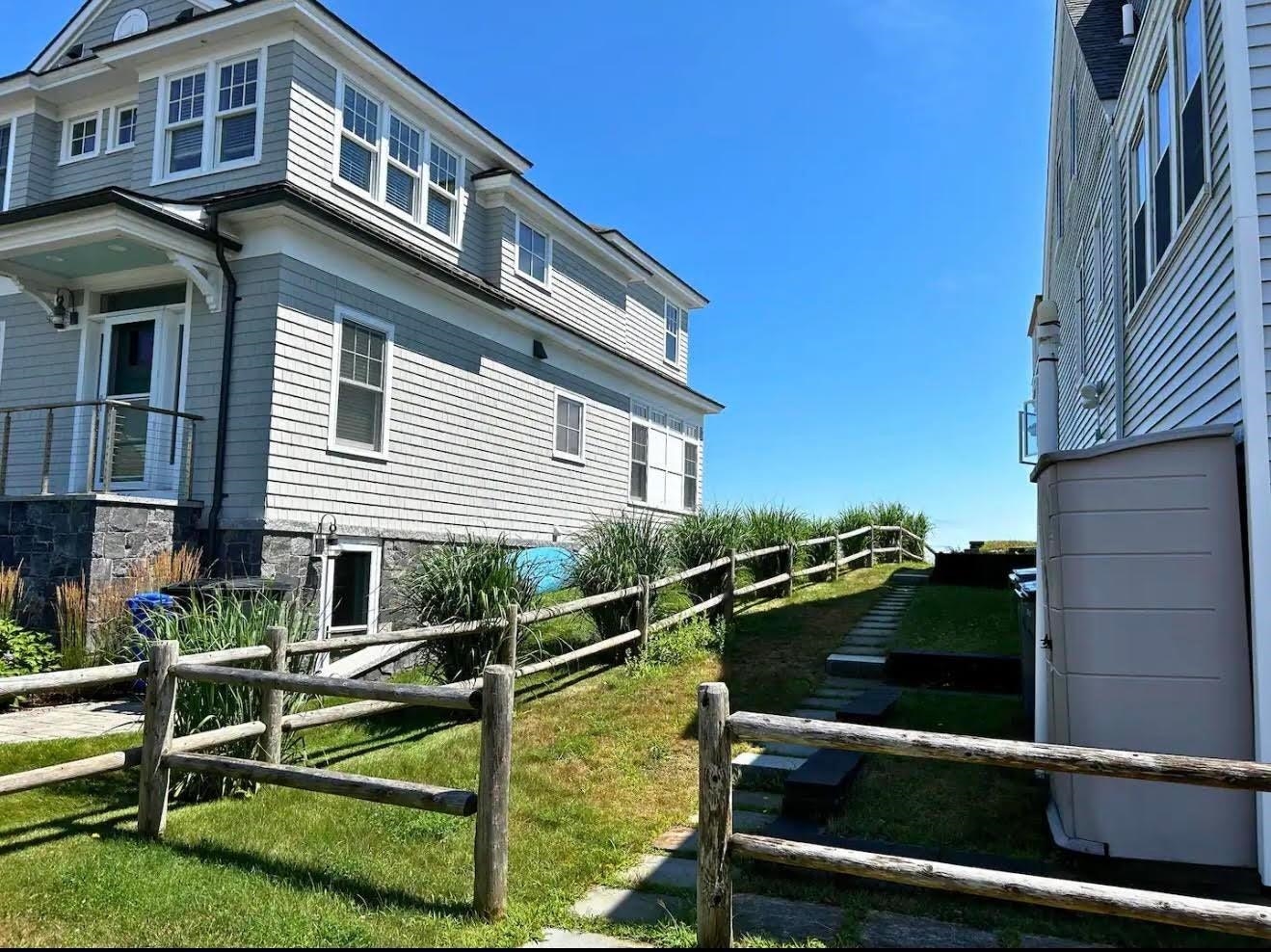 1300 Ocean Boulevard, Unit 1 Rye, NH 03870 - Photo 5 of 15 Gallery Image 5