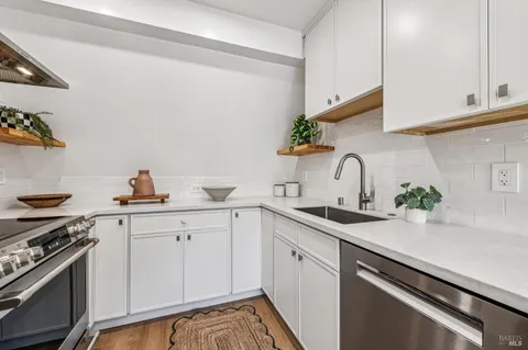 $649,000 | 105 3rd Street, Unit 4, Sausalito, CA 94965