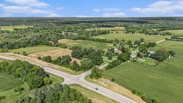 $485,000 | 12401 Sparta Avenue, Kent City, MI 49330