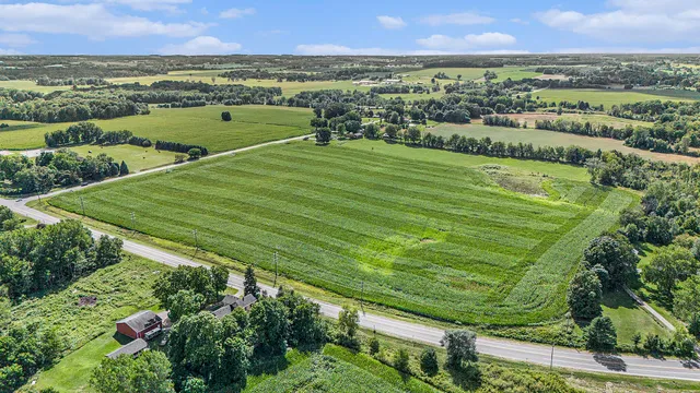 $485,000 | 12401 Sparta Avenue, Kent City, MI 49330