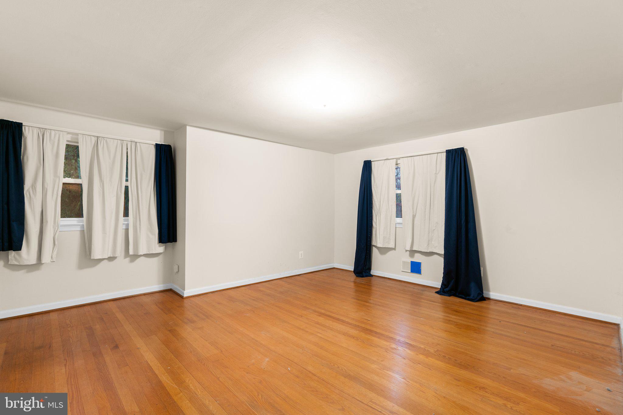 4201 Briars Road Olney, MD 20832 - Photo 25 of 58 Primary Bedroom