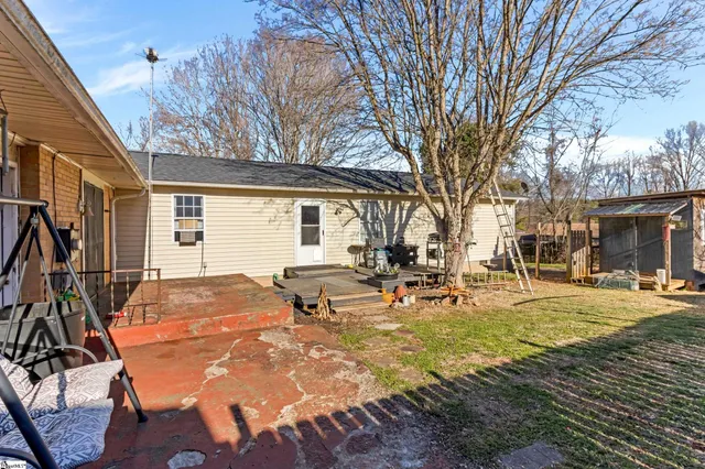 $220,000 | 703 Old Stagecoach Road, Easley, SC 29642