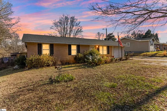 $220,000 | 703 Old Stagecoach Road, Easley, SC 29642