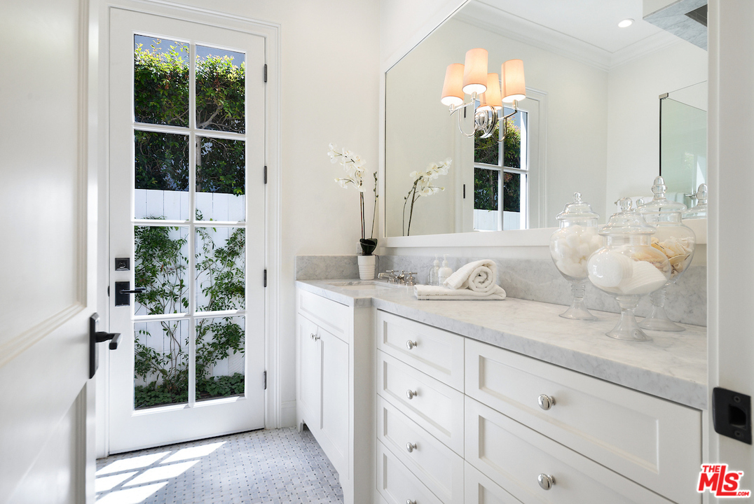 455 21st Place Santa Monica, CA 90402 - Photo 16 of 54