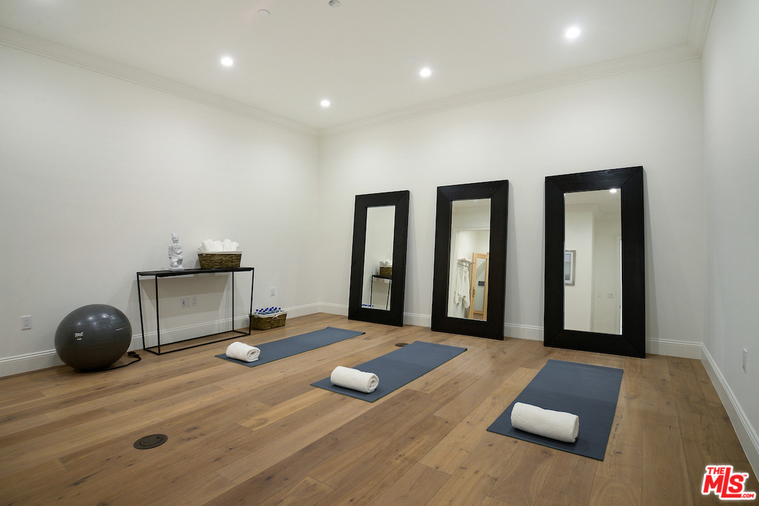 455 21st Place Santa Monica, CA 90402 - Photo 24 of 54