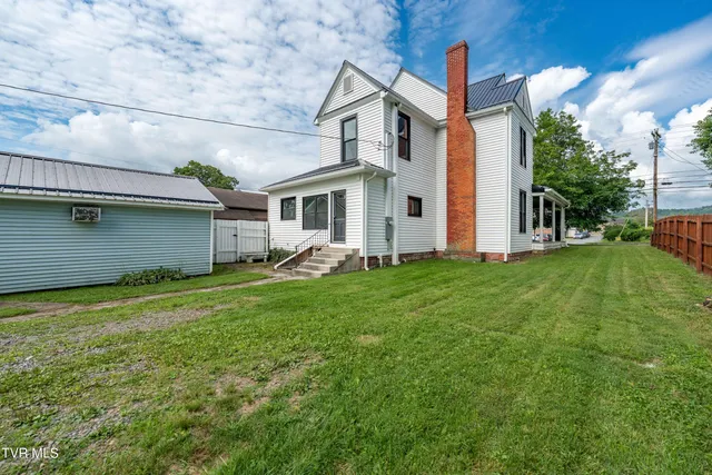 $299,500 | 216 North Church Street, Mountain City, TN 37683