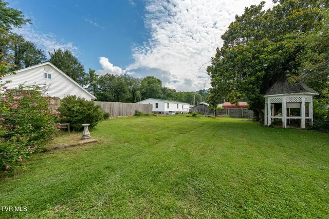 $299,500 | 216 North Church Street, Mountain City, TN 37683