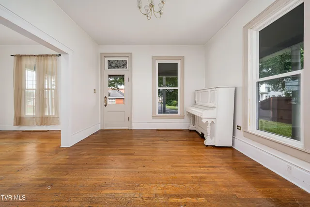 $299,500 | 216 North Church Street, Mountain City, TN 37683