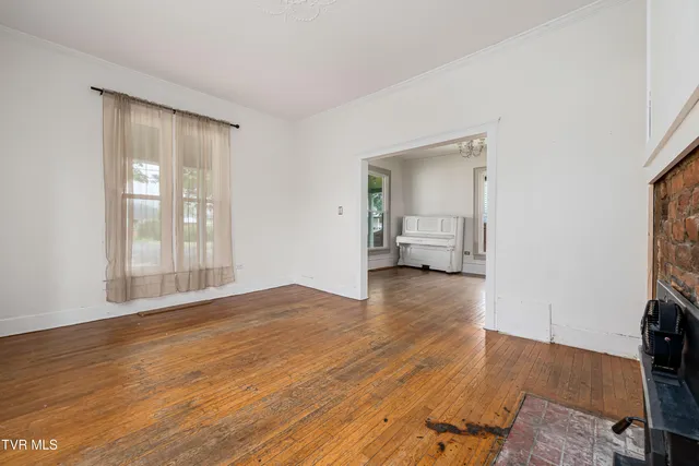 $299,500 | 216 North Church Street, Mountain City, TN 37683