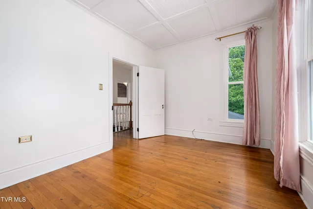 $299,500 | 216 North Church Street, Mountain City, TN 37683