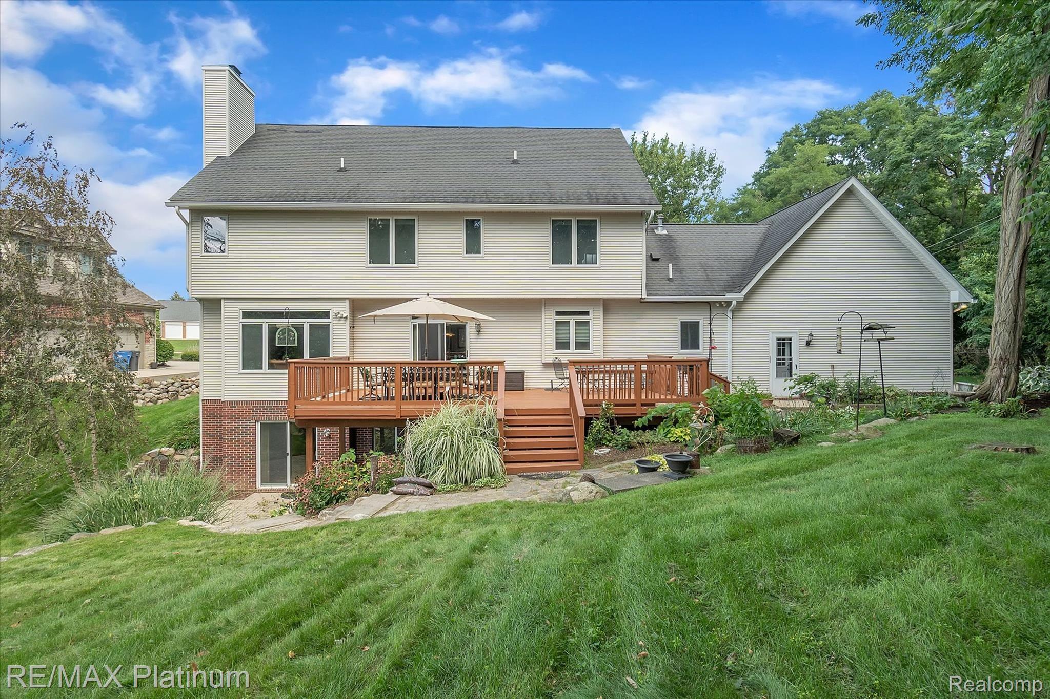 3174 Aspen Ridge Court Howell, MI 48843 - Photo 63 of 66 63-3174-Aspen-Ridge-Ct-Howell-MI-48843-WindowStill-Real-Estate-Photography-62.jpg