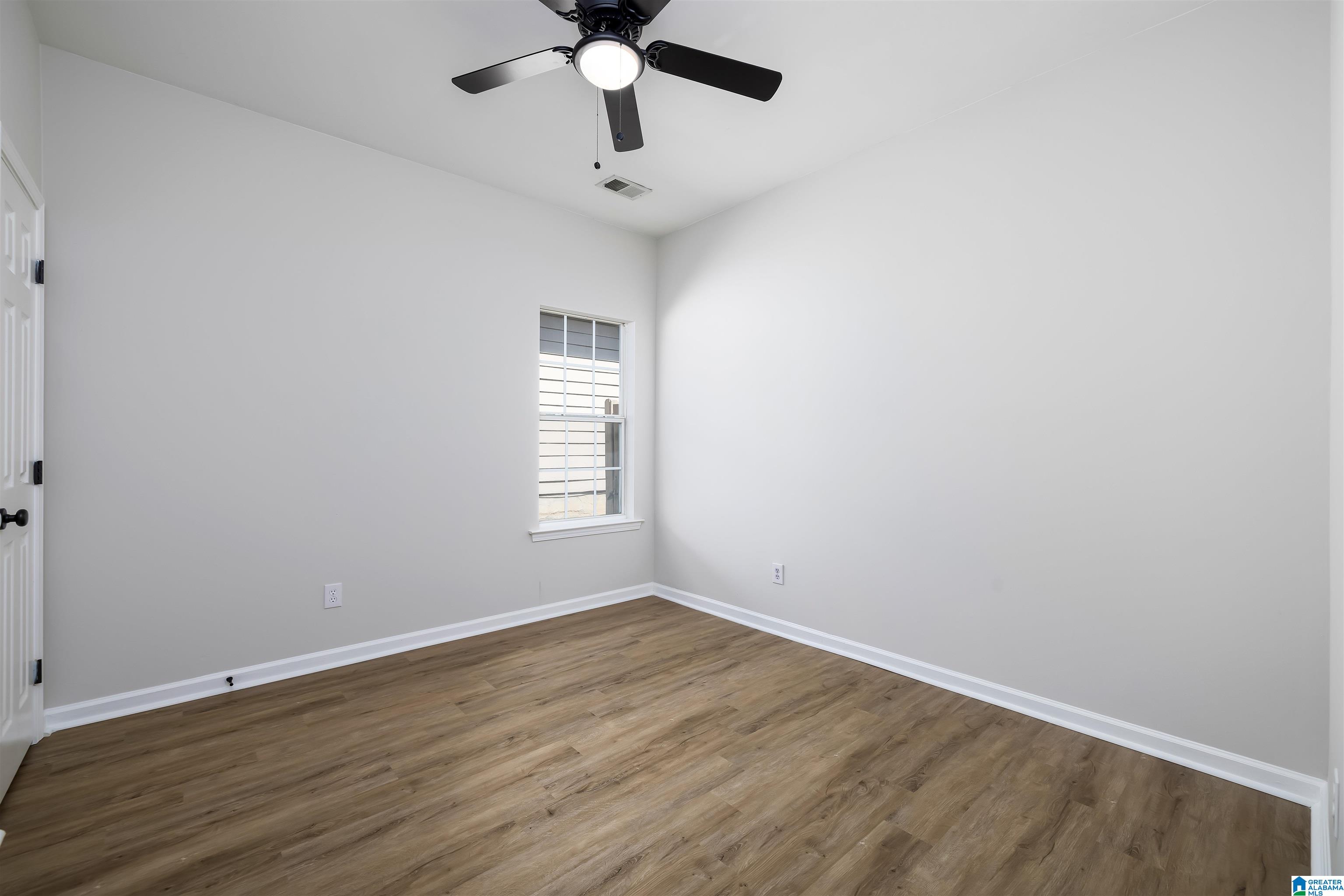 150 Charlton Lane Calera, AL 35040 - Photo 10 of 38