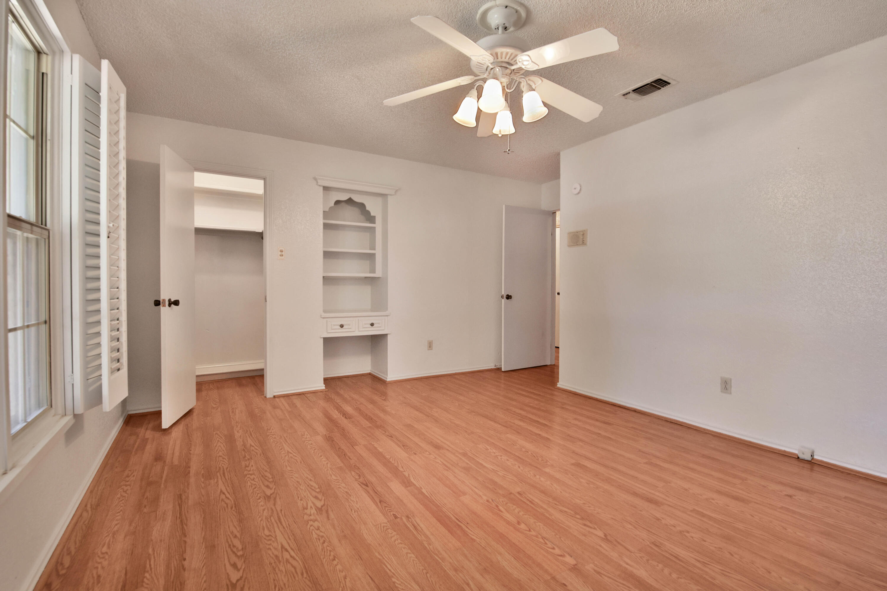 4502 8th Street Lubbock, TX 79416 - Photo 27 of 39 1L1A3783