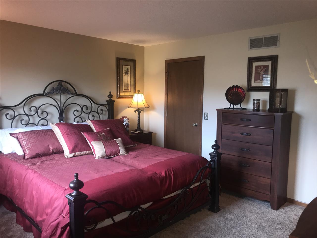 6409 Shadow Ridge Run Fort Wayne, IN 46804 - Photo 14 of 27 Gallery Image 14