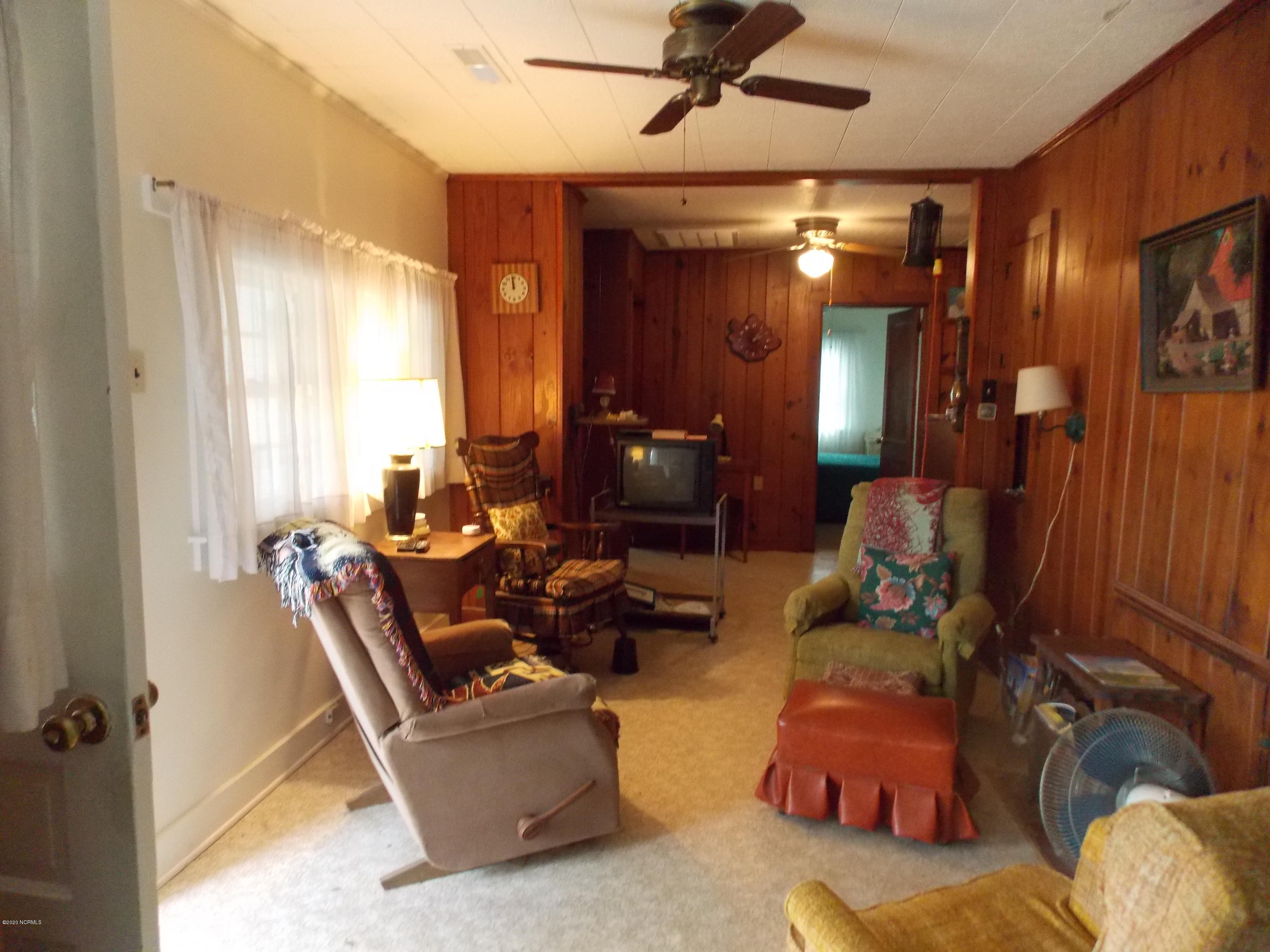 644 Olympia Road New Bern, NC 28560 - Photo 14 of 23 DSCN1350