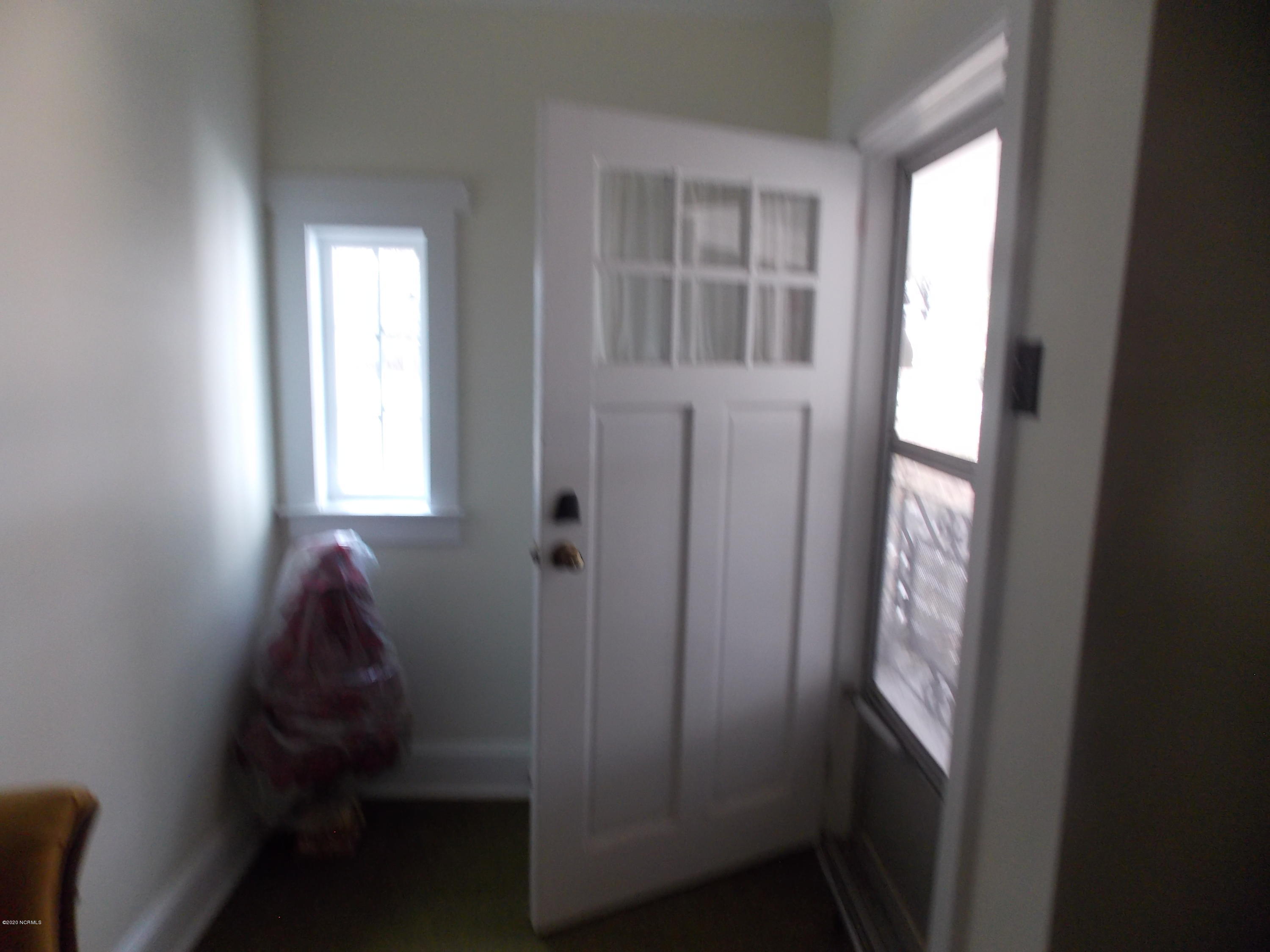 644 Olympia Road New Bern, NC 28560 - Photo 4 of 23 DSCN1359