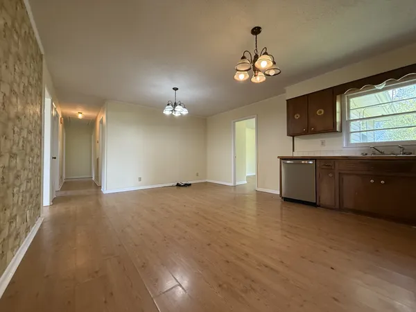 $1,600 | 68 Sissom Road, Morrison, TN 37357