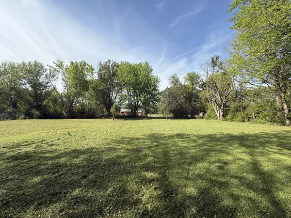 $1,600 | 68 Sissom Road, Morrison, TN 37357