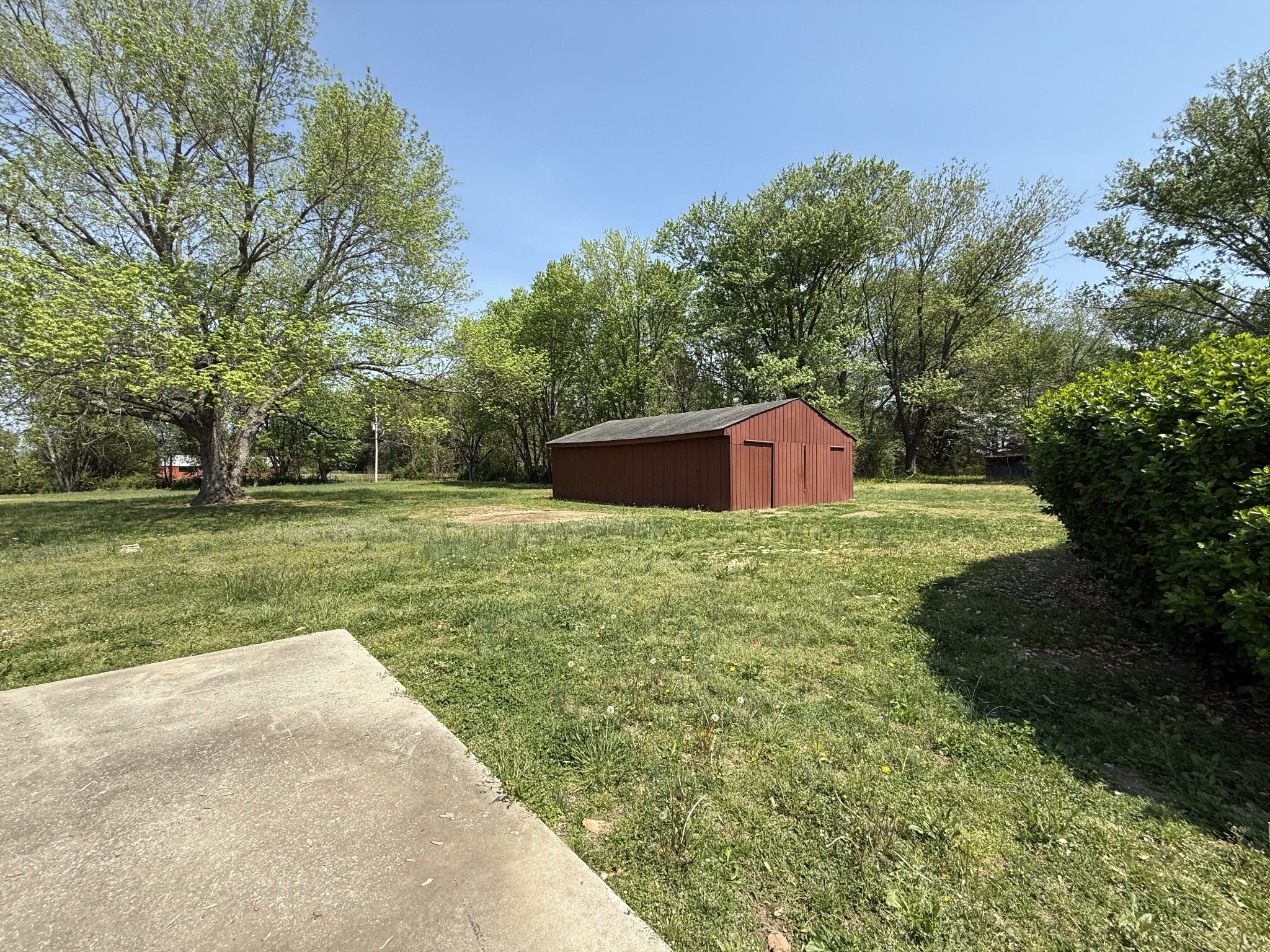 68 Sissom Road Morrison, TN 37357 - Photo 5 of 40