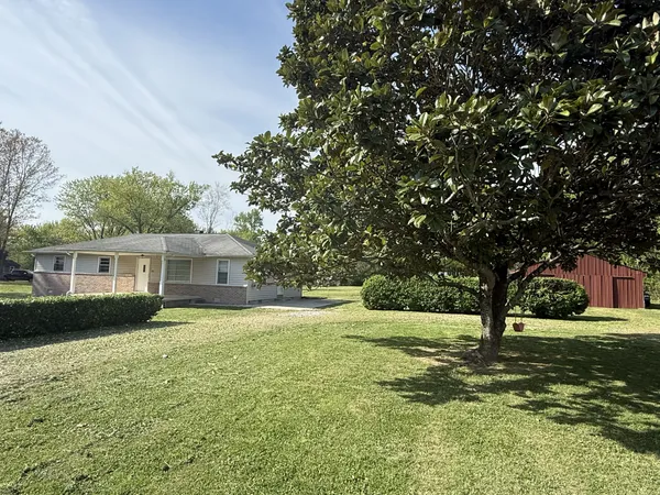 $1,600 | 68 Sissom Road, Morrison, TN 37357