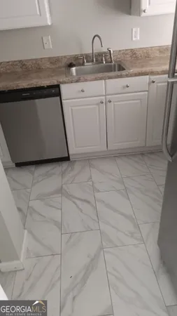 $1,595 | 590 Northridge Crossing Drive, Sandy Springs, GA 30350