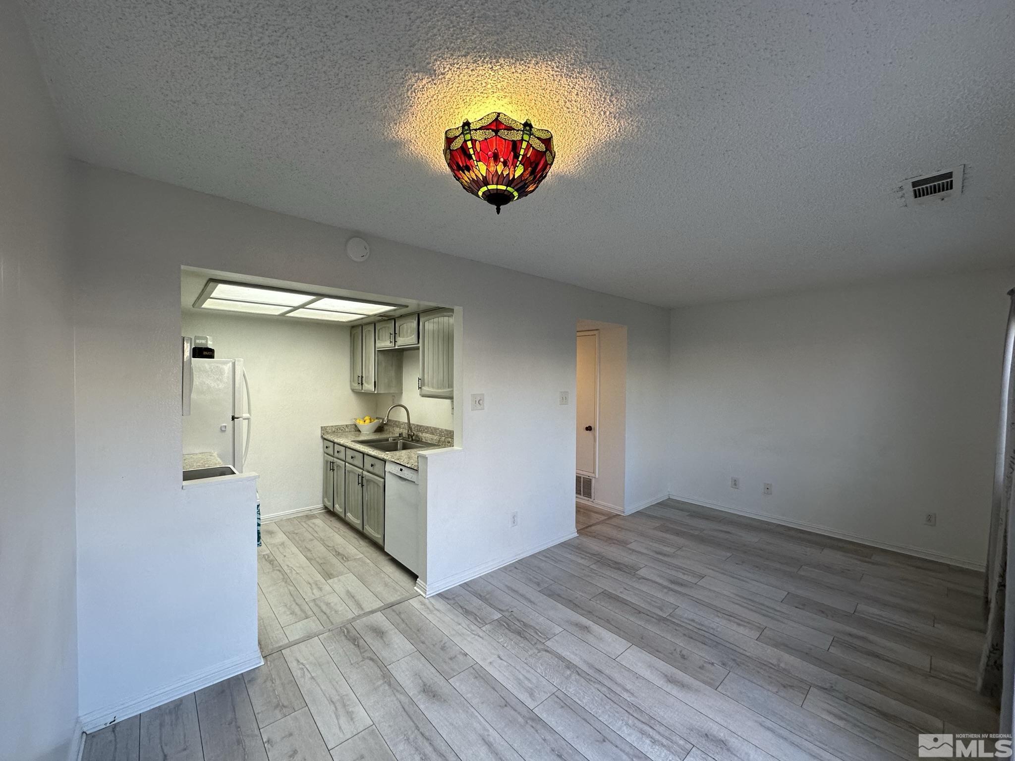 2252 Cannonball Road Sparks, NV 89431 - Photo 10 of 31 Photo 10