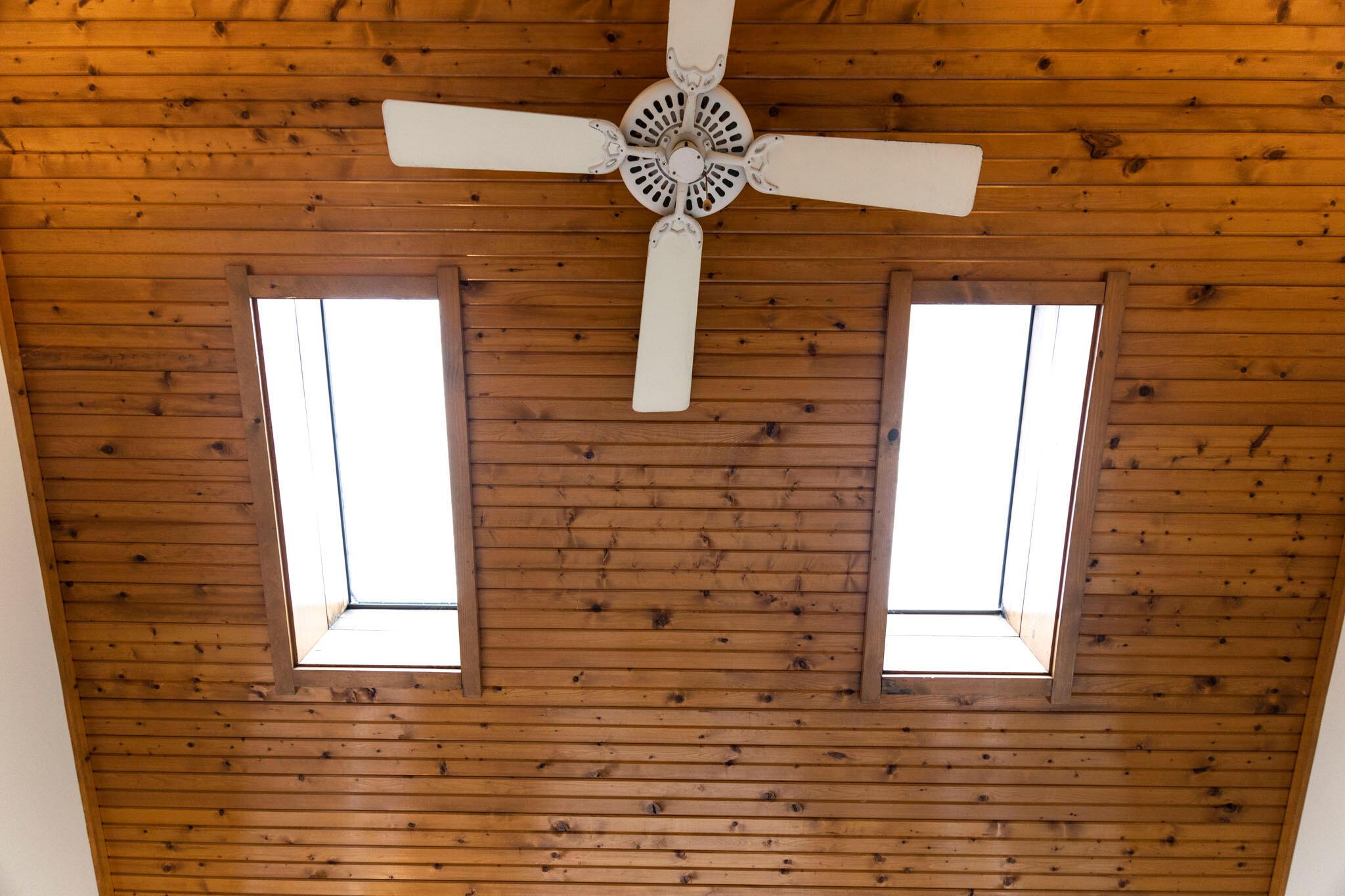 8116 Lewis Center Road Galena, OH 43021 - Photo 23 of 46 4 Season Room