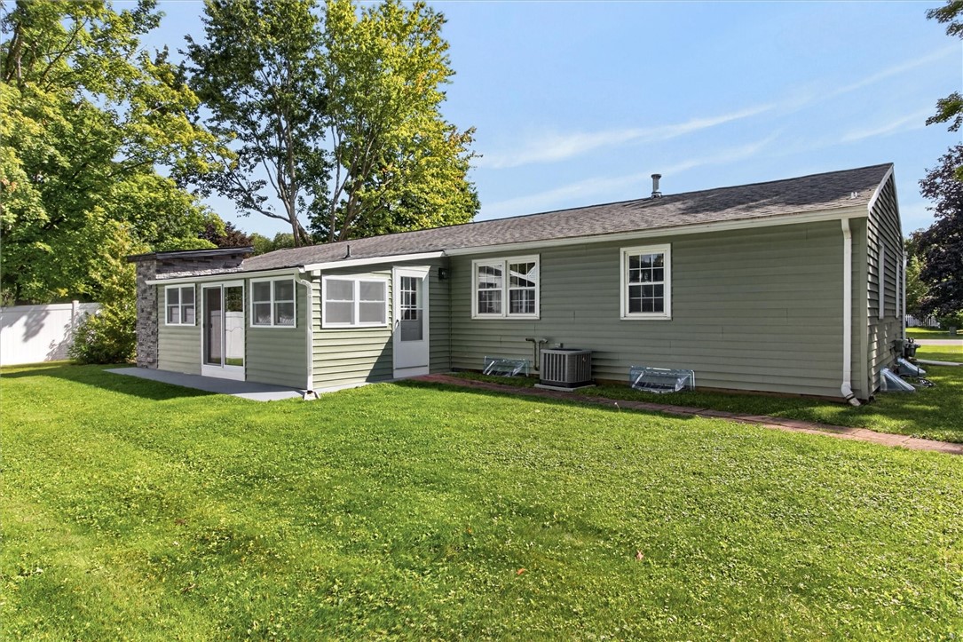 206 Huckleberry Road Farmington, NY 14425 - Photo 37 of 49 Gallery Image 37