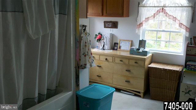 156 Fish And Game Road New Oxford, PA 17350 - Photo 4 of 11 Gallery Image 4