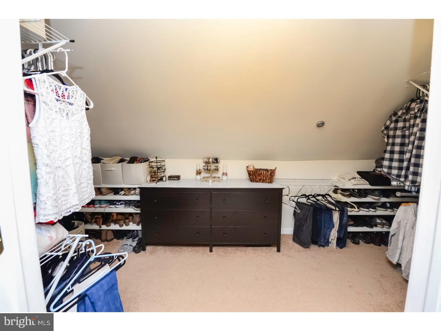 933 Clements Bridge Road Barrington, NJ 08007 - Photo 13 of 24 Walk-in Closet