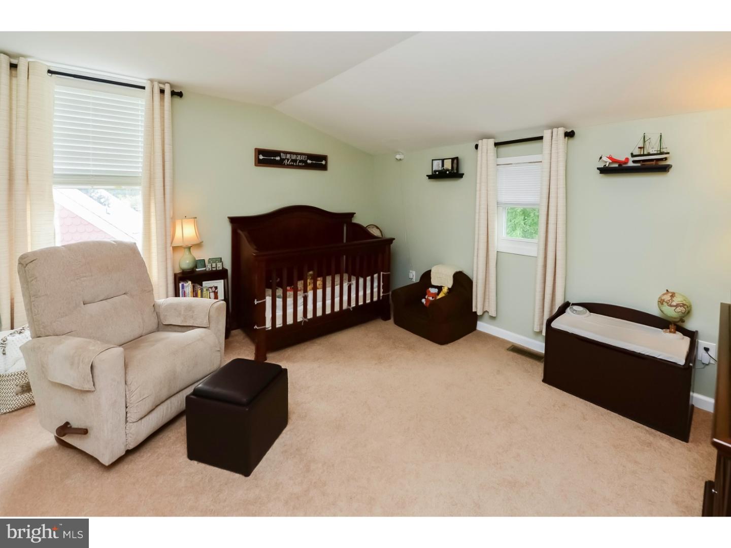 933 Clements Bridge Road Barrington, NJ 08007 - Photo 14 of 24 Bedroom 3