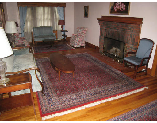 65 Mooreland Road Melrose, MA 02176 - Photo 4 of 18 Gallery Image 4