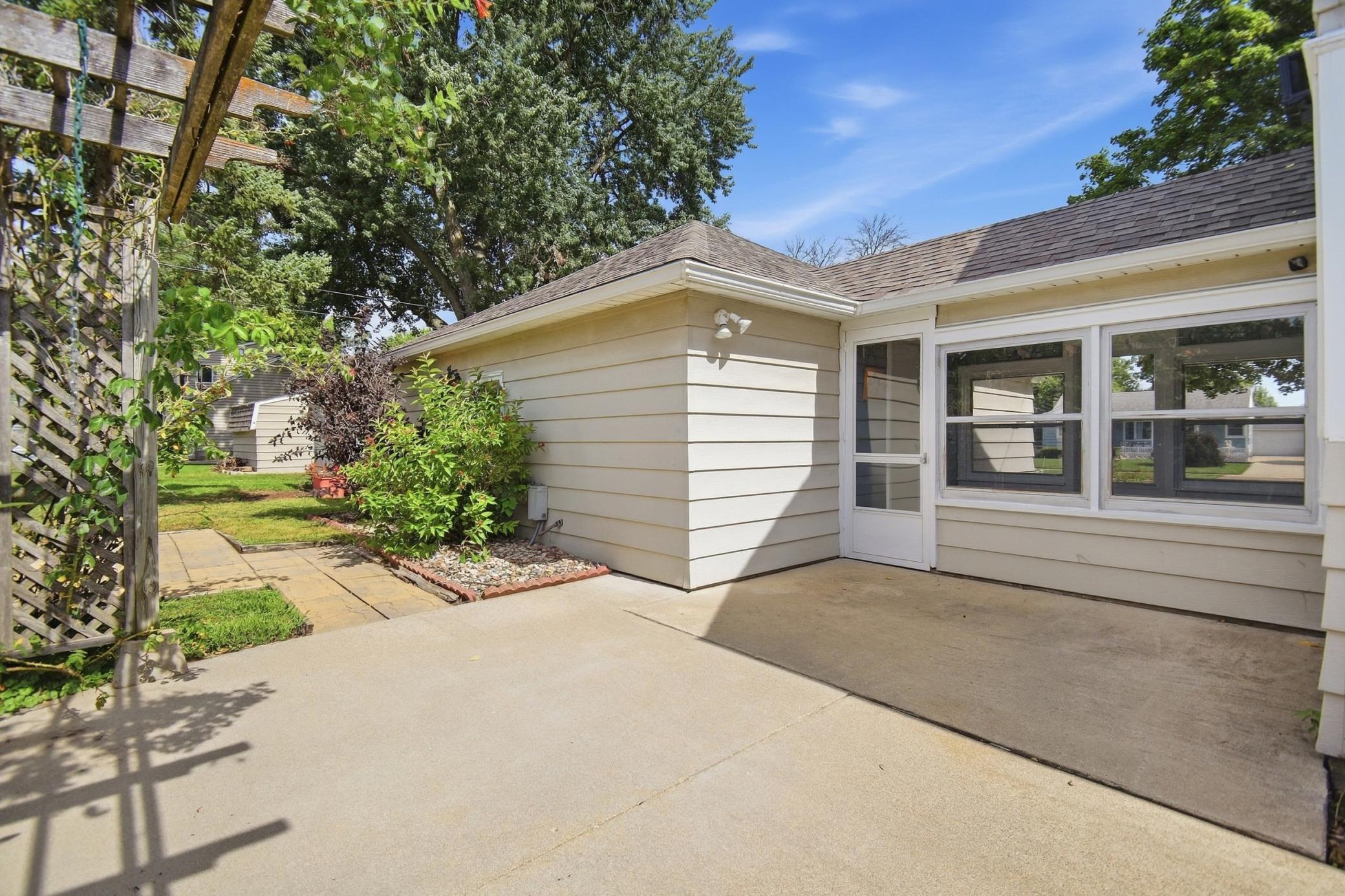 506 17th Street Southwest Austin, MN 55912 - Photo 35 of 46 Gallery Image 35