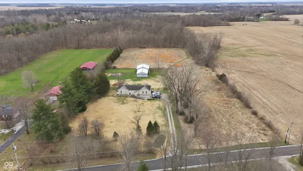 $599,900 | 17975 East County Road 365 North, Hope, IN 47246