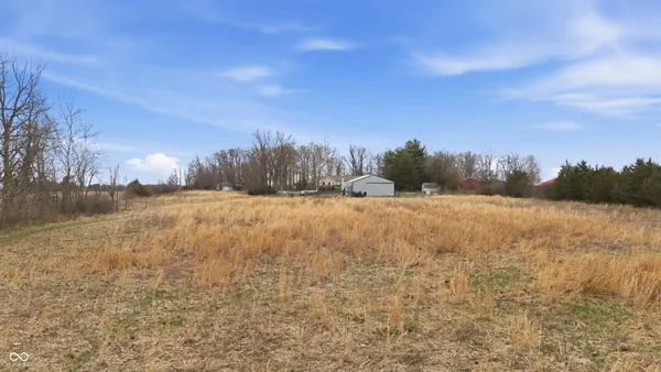$599,900 | 17975 East County Road 365 North, Hope, IN 47246