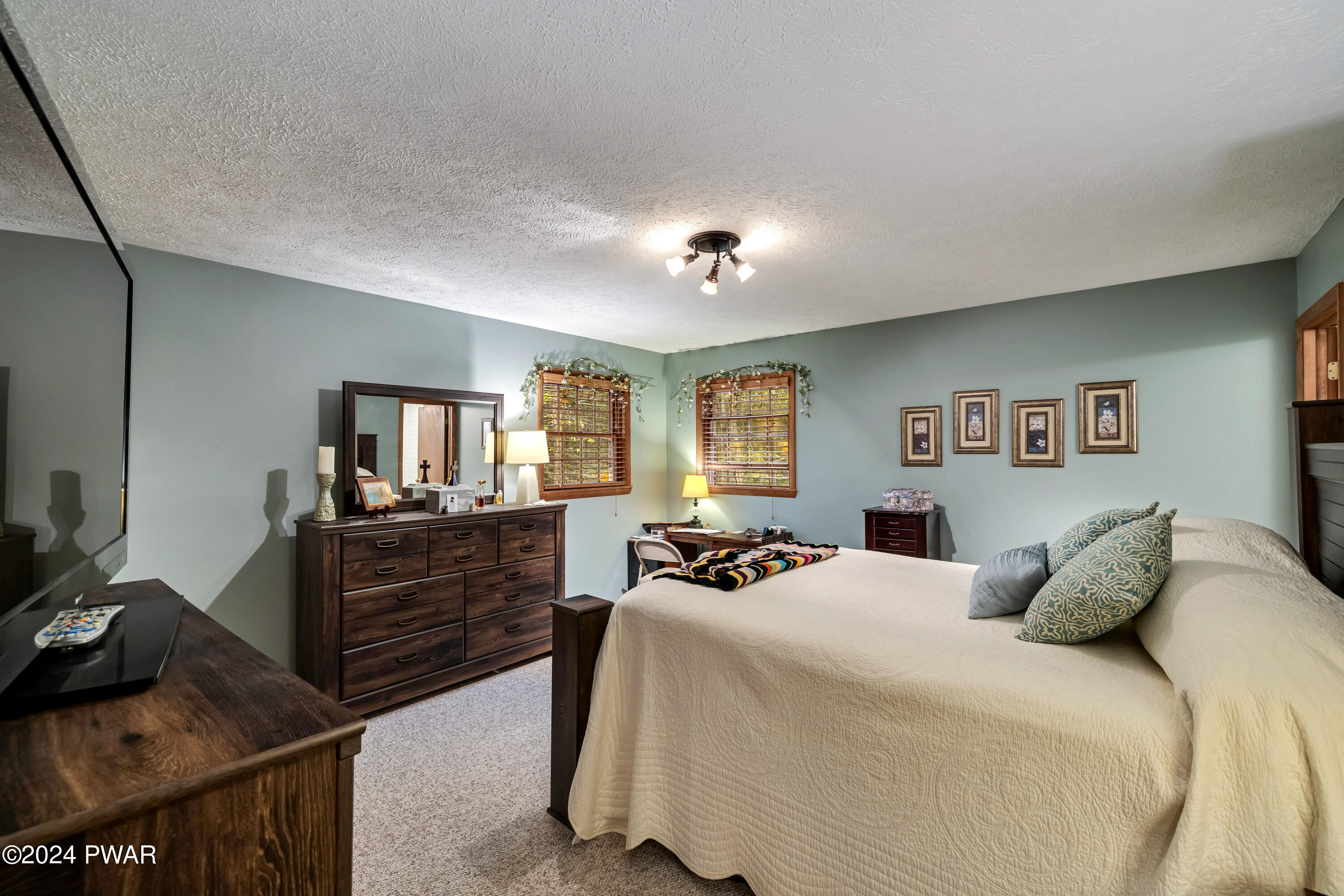 103 Logger Road Canadensis, PA 18325 - Photo 16 of 62 Primary Bed