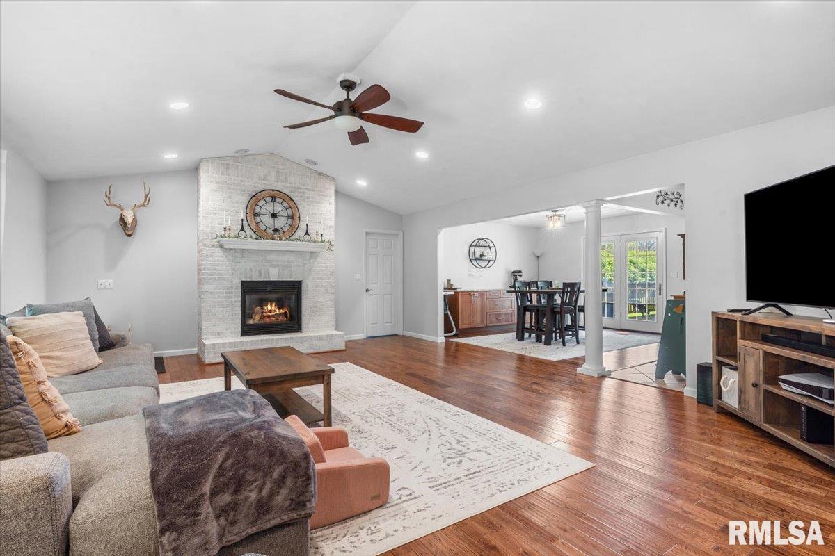 7940 Tumbleweed Trail Springfield, IL 62707 - Photo 7 of 41 Gallery Image 7