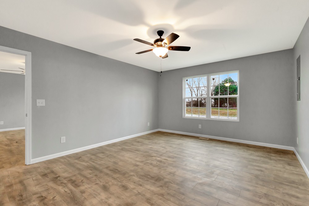 186 Estes Road Smithville, TN 37166 - Photo 13 of 32 Gallery Image 13