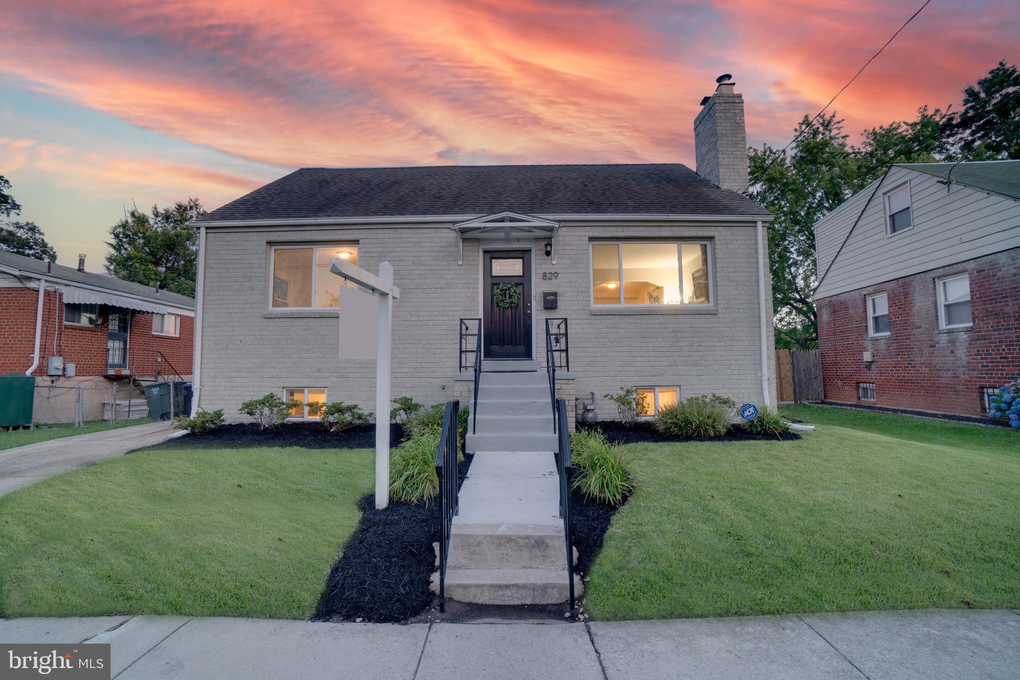 829 Hilltop Terrace Southeast Washington, DC 20019 - Photo 1 of 37