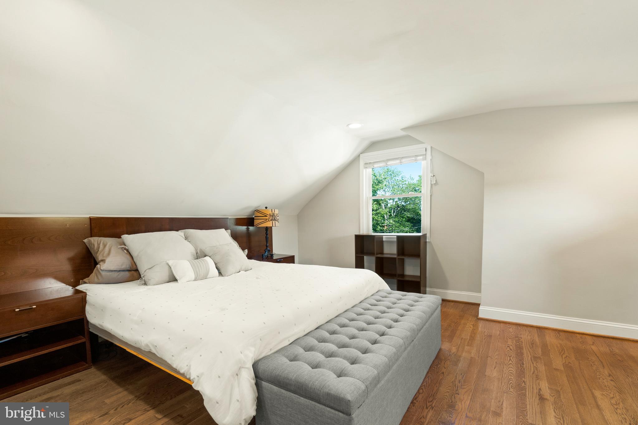 829 Hilltop Terrace Southeast Washington, DC 20019 - Photo 23 of 37