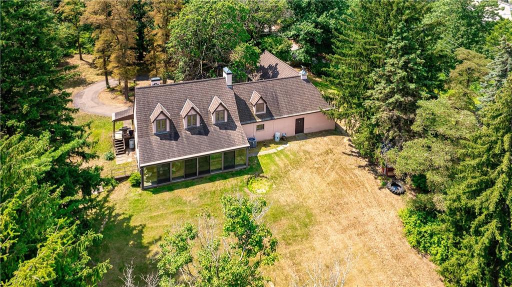 200 Stone Quarry Road Monaca, PA 15061 - Photo 42 of 45 a sign that is sitting on a brick wall