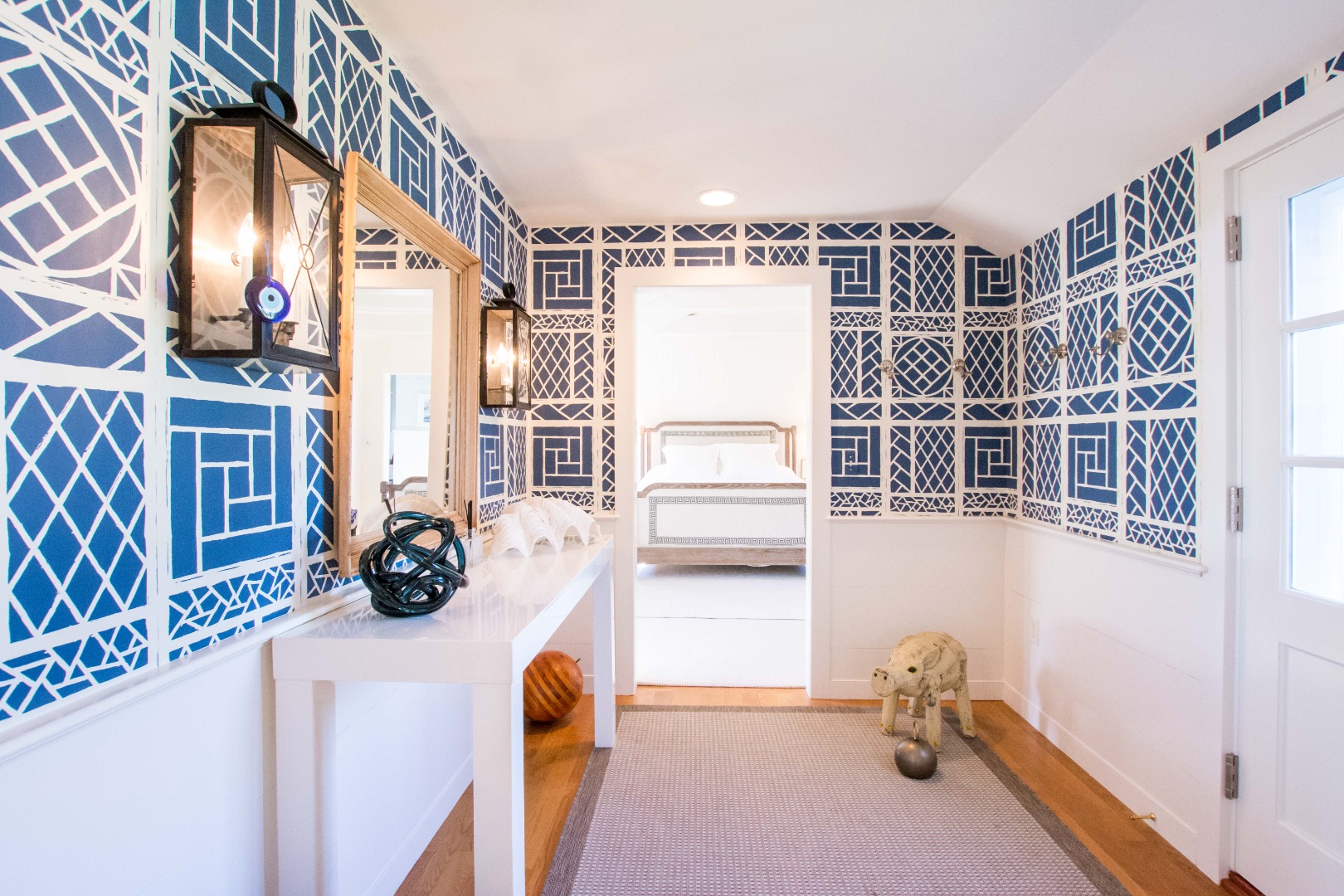 60 Cliff Road Nantucket, MA 02554 - Photo 12 of 54 a view of a livingroom with furniture and windows