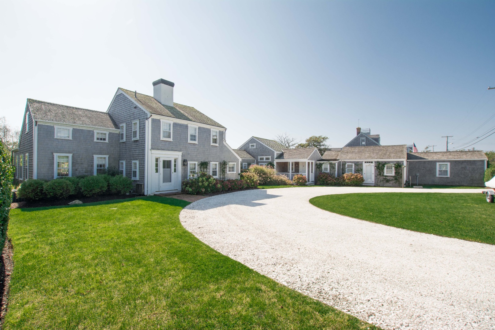 60 Cliff Road Nantucket, MA 02554 - Photo 4 of 54