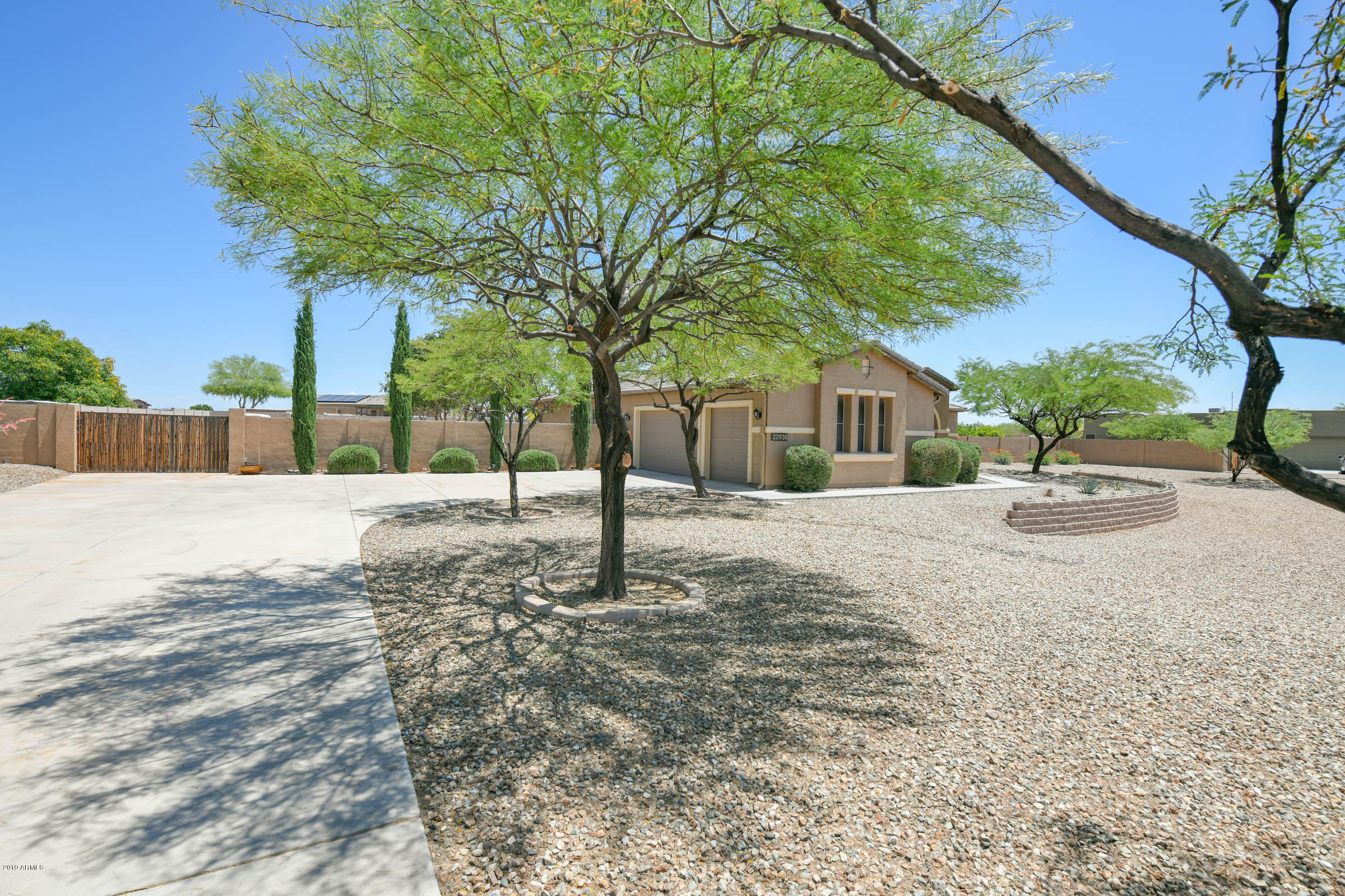 22936 West Sierra Ridge Way Wittmann, AZ 85361 - Photo 8 of 72 _BH28999