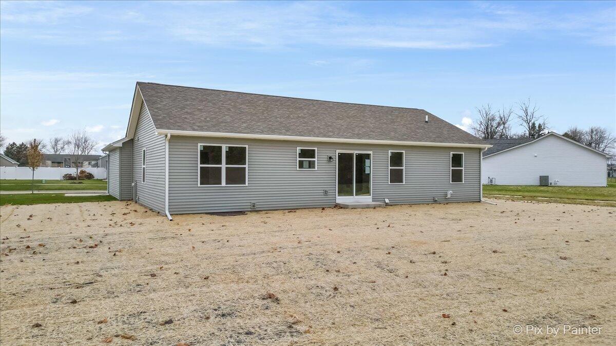 124 Spring Drive, Unit LT38 Walworth, WI 53184 - Photo 4 of 5 34-DJI_0854