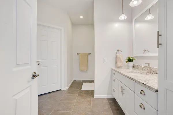 $799,000 | 7395 East Hudson Pointe Road, New Carlisle, IN 46552